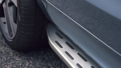 Zintegrowany stopień boczny Volvo